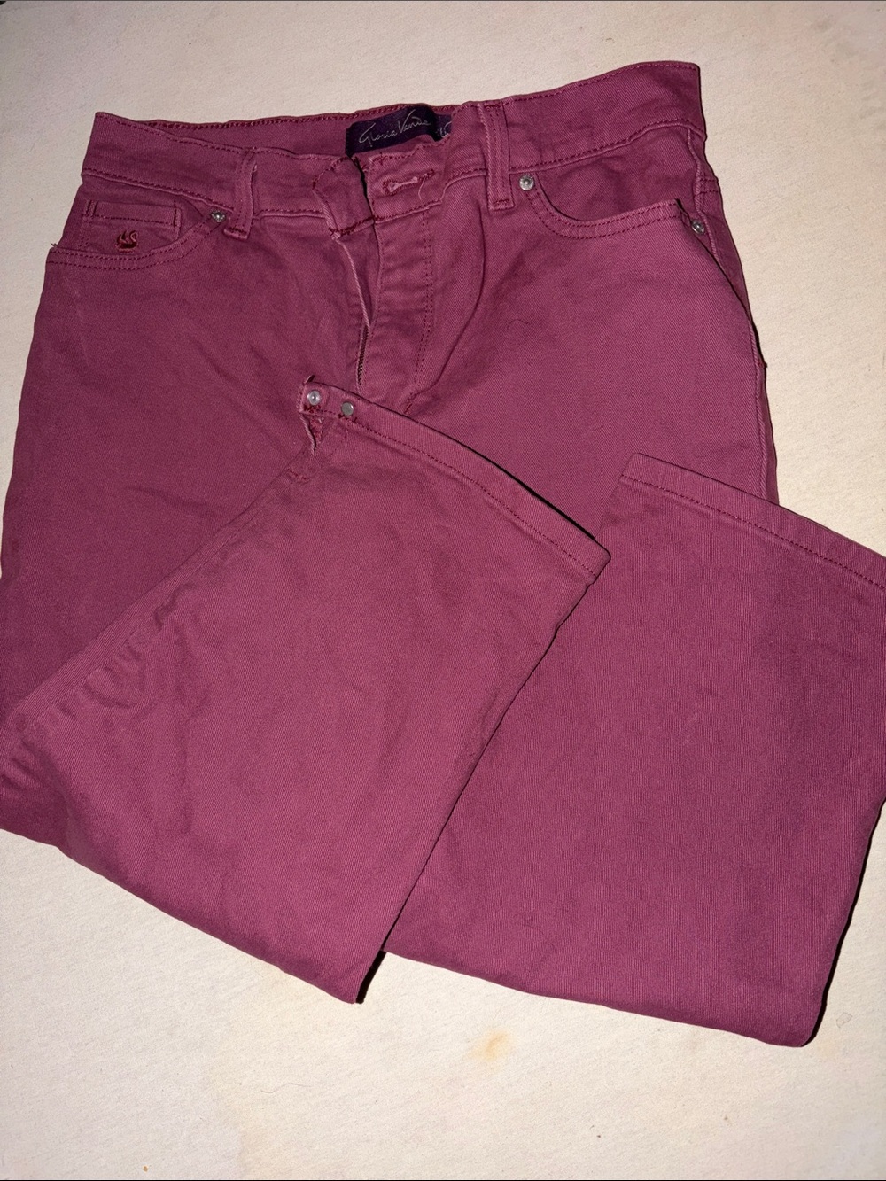 Womens Size 10 Gloria Vanderbilt Burgundy Chinos